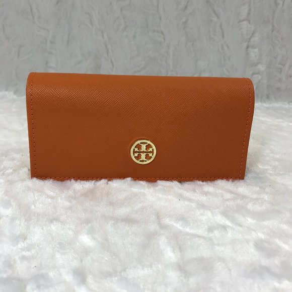 tory burch sunglasses case